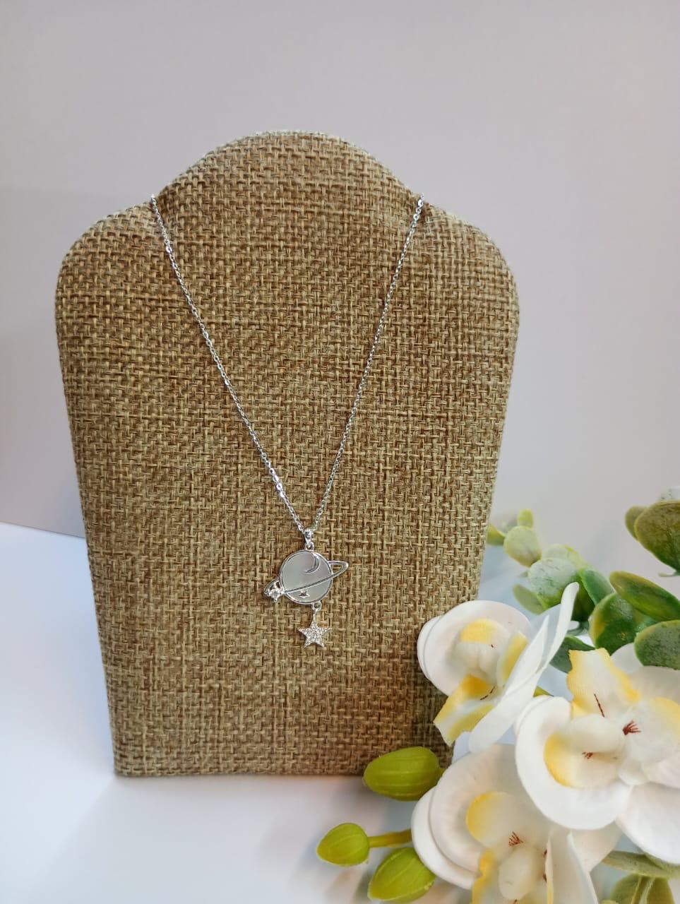 Collar Saturno
