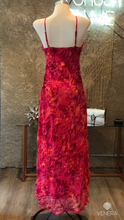 Cargar imagen en el visor de la galería, Vestido Rosado
