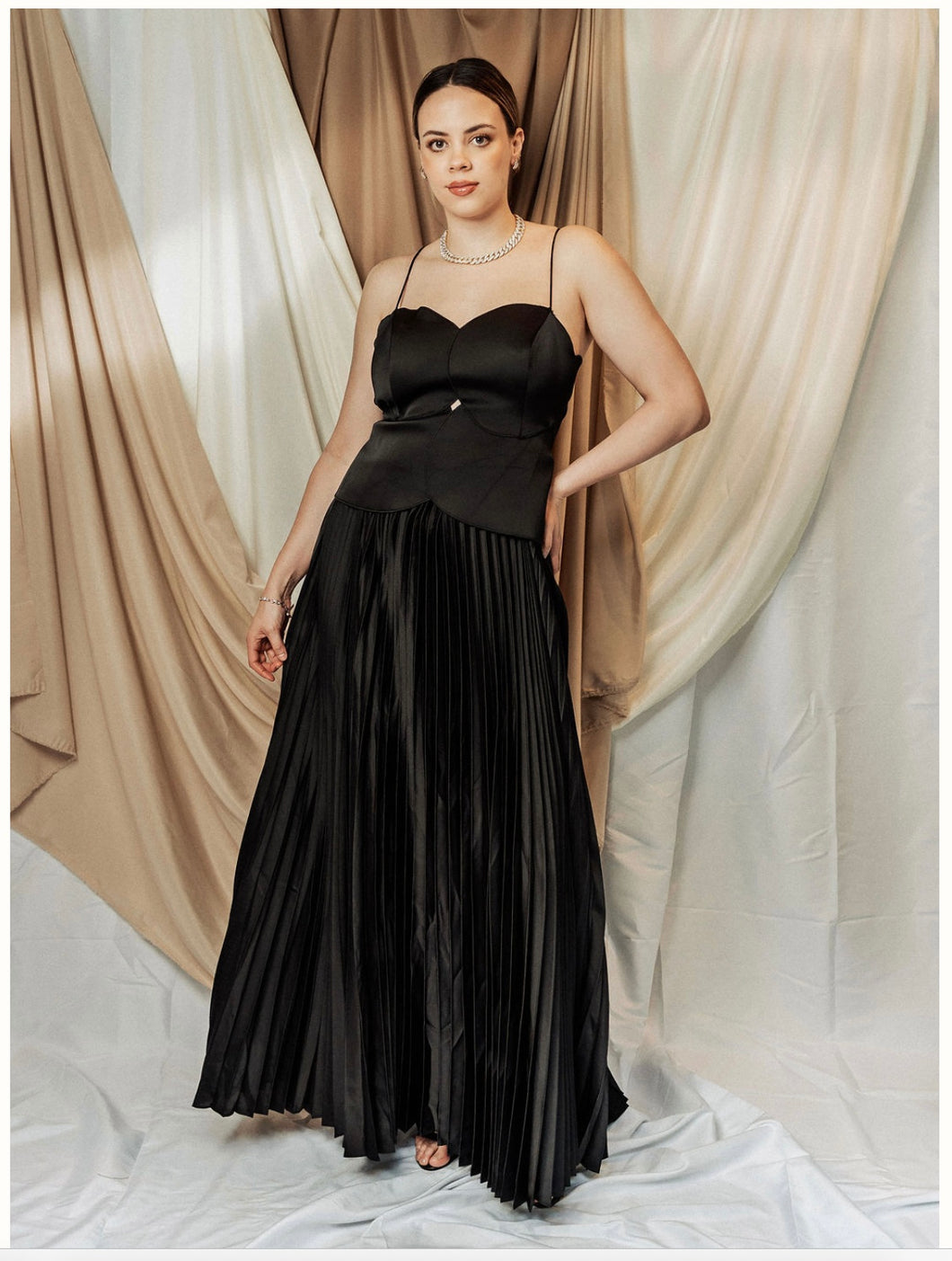 Vestido negro luna black